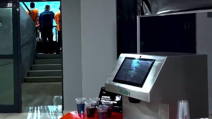 Tek istasyon, 124 içecek, sıfır hata: RUSH-DESK maç gününde